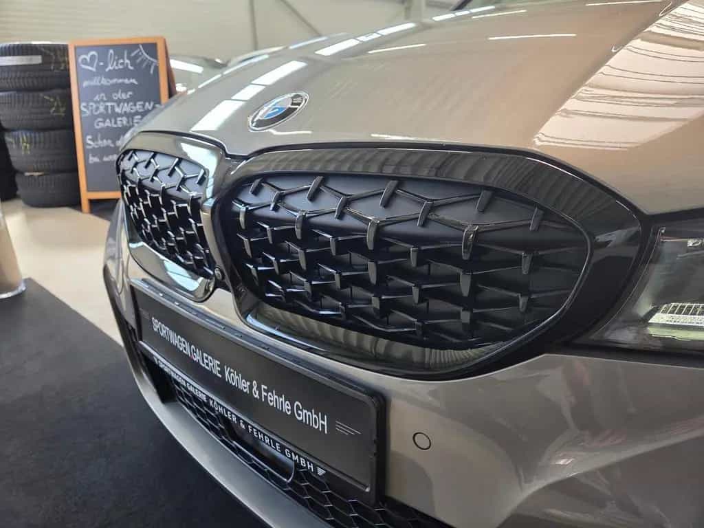 BMW M340 xDrive Touring /HUD/Keyless/1.Hand/*320€ 05/2021-photo-32