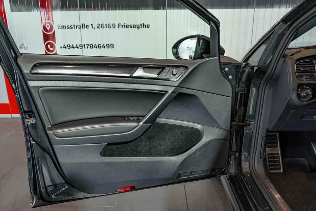 Volkswagen Golf VII Lim. GTI Performance DSG Leder DYNAUDIO 11/2016-photo-11