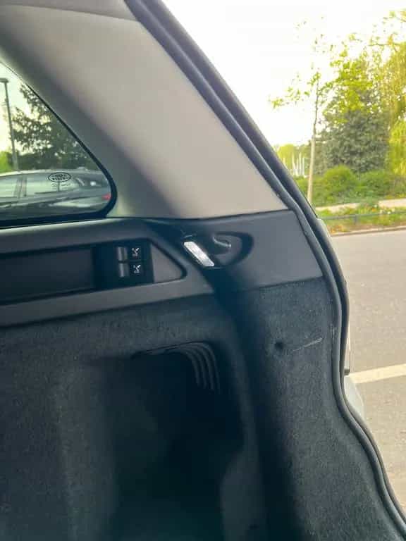 Land Rover Discovery Sport SD4 177kW Automatik 4WD HSE 08/2018-photo-11