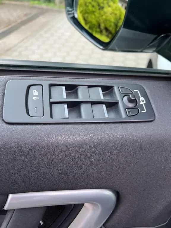 Land Rover Discovery Sport SD4 177kW Automatik 4WD HSE 08/2018-photo-9