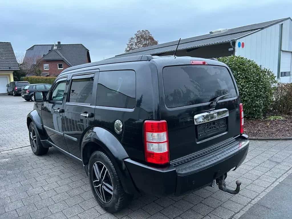 Dodge Nitro 2.8 SE*Klima*AHK*Standheizung*Tüv* 09/2008-photo-4