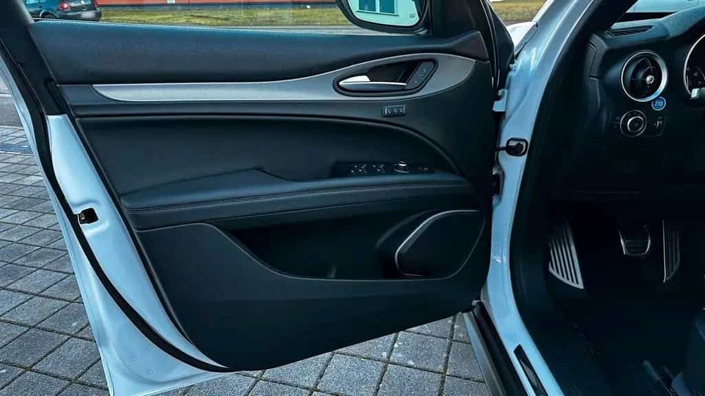 Alfa Romeo Stelvio 09/2019-photo-9