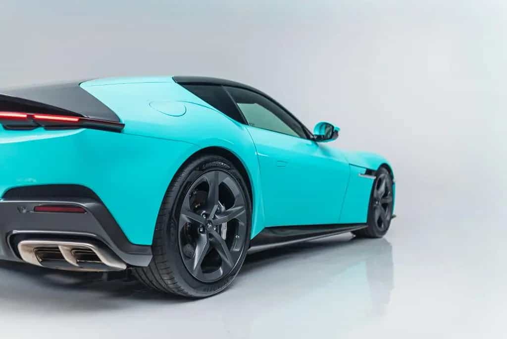 Ferrari 12Cilindri - Carbon, Garantie, Tiffany 11/2025-photo-27