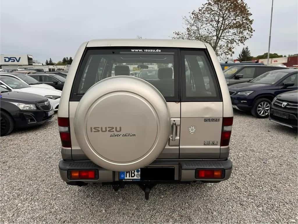 Isuzu *Trooper*3,0*DTI*Silver Edition*Klima*Panorama* 07/2002-photo-4
