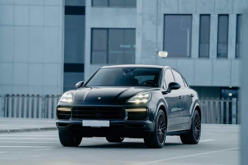 Porsche Cayenne Coupe Turbo - TOP Zustand 12/2019-photo-2