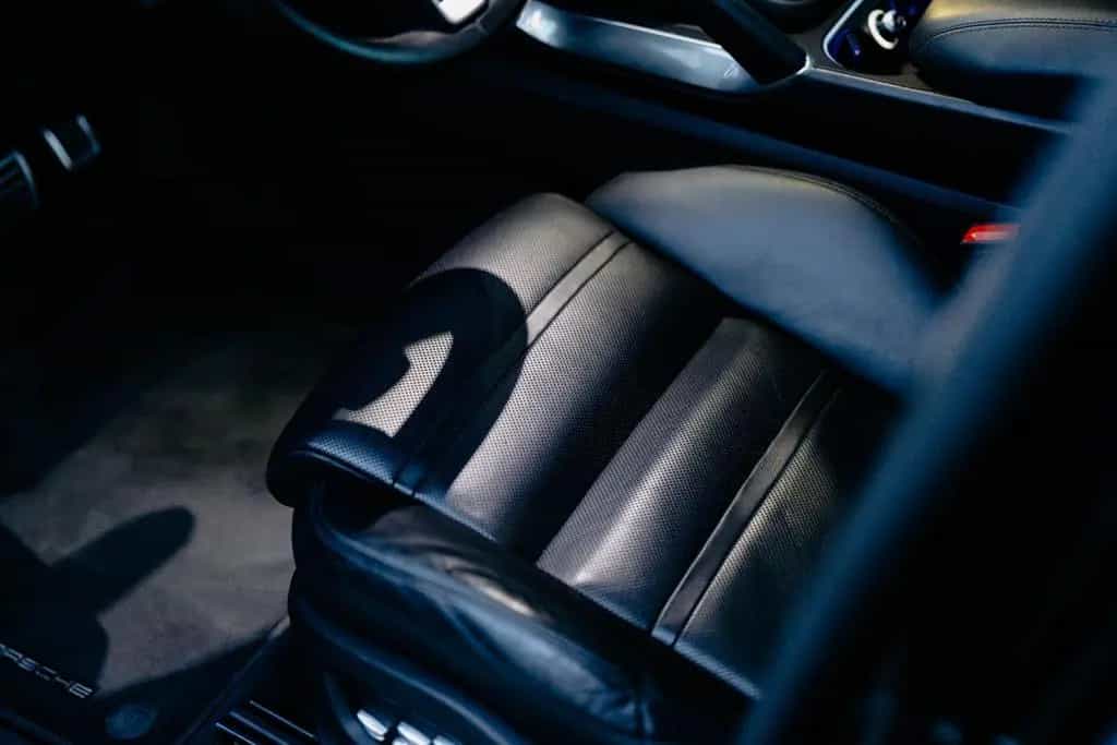 Porsche Cayenne Coupe Turbo - TOP Zustand 12/2019-photo-27