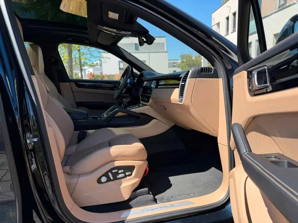 Porsche Cayenne S Platinum Gepflegt Exklusive 11/2018-photo-10
