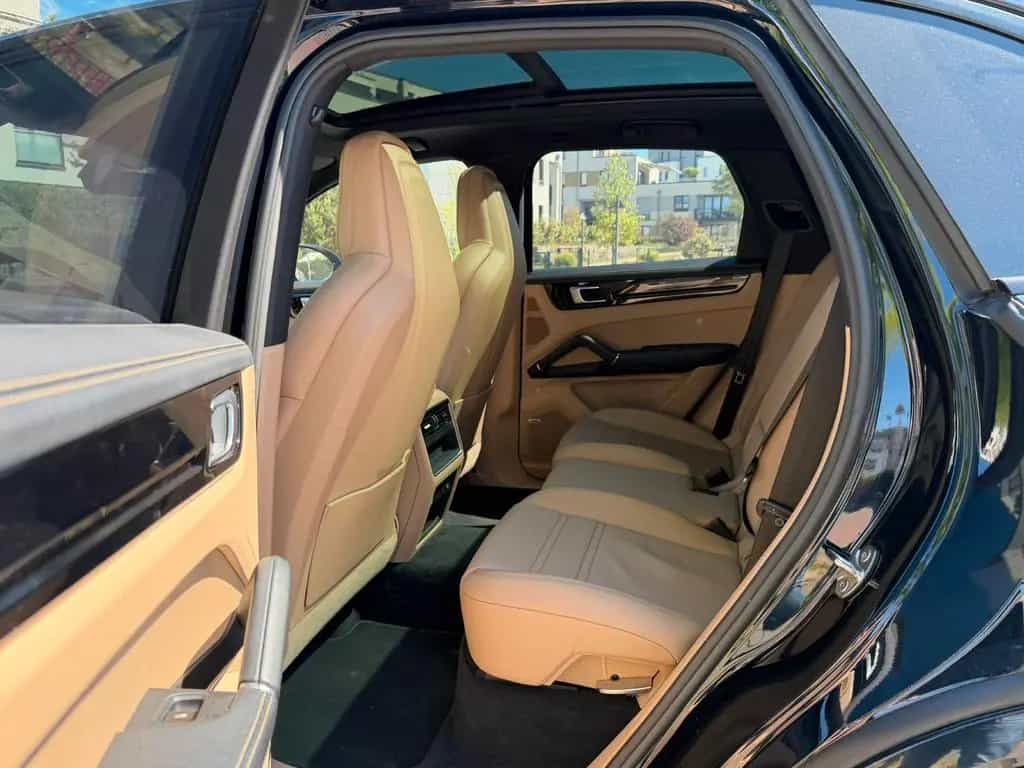 Porsche Cayenne S Platinum Gepflegt Exklusive 11/2018-photo-11