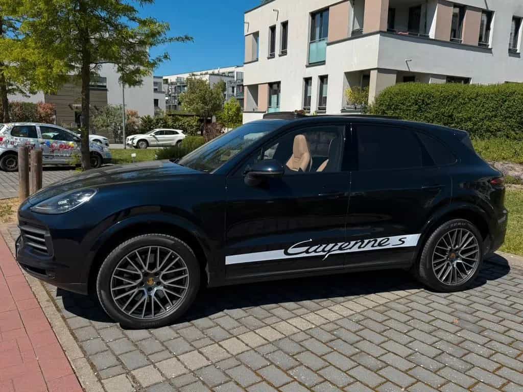 Porsche Cayenne S Platinum Gepflegt Exklusive 11/2018-photo-6