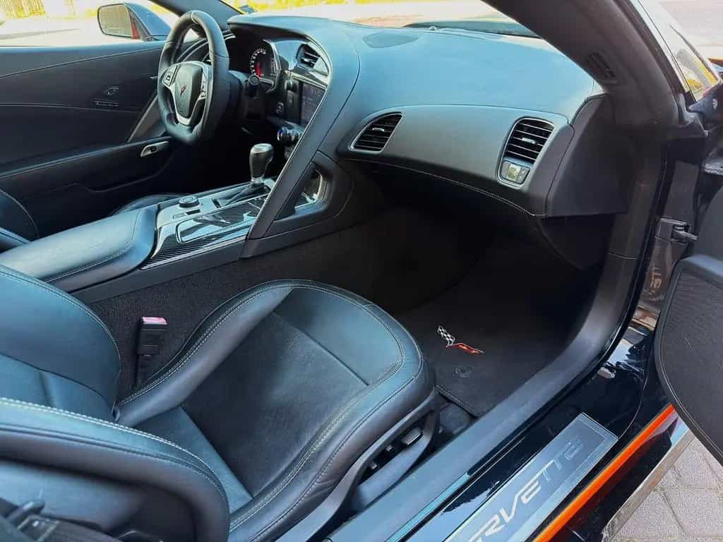 Corvette C7 6.2 V8 AT8 Stingray Coupe 3LT Stingray 3LT 09/2015-photo-10