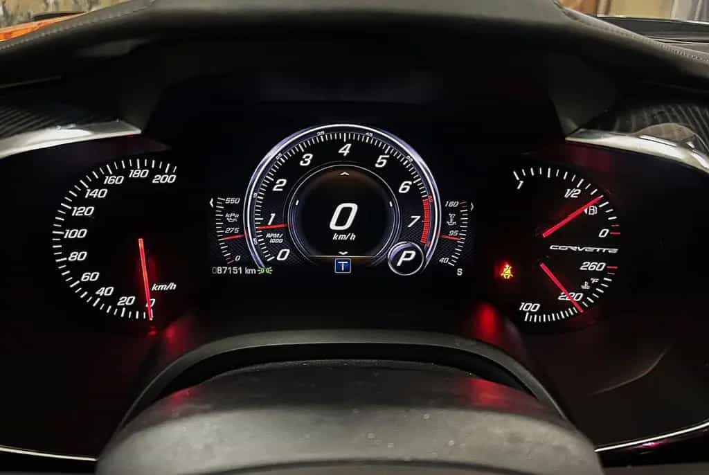 Corvette C7 6.2 V8 AT8 Stingray Coupe 3LT Stingray 3LT 09/2015-photo-6