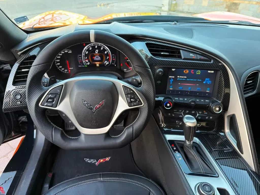 Corvette C7 6.2 V8 AT8 Stingray Coupe 3LT Stingray 3LT 09/2015-photo-8