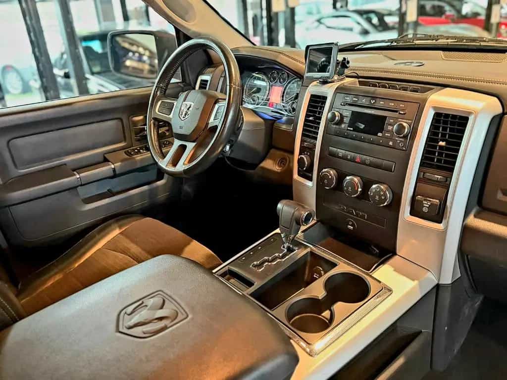 Dodge RAM 5.7 V8 1500 HEMI 4X4 D-CAB"TÜV-06/27" 06/2009-photo-9