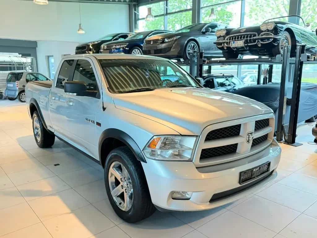 Dodge RAM 5.7 V8 1500 HEMI 4X4 D-CAB"TÜV-06/27" 06/2009-photo-5