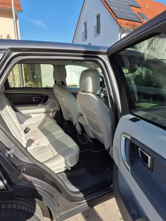 Land Rover Discovery Sport SD4 190PS Automatik 4WD HSE HSE 04/2015-photo-6