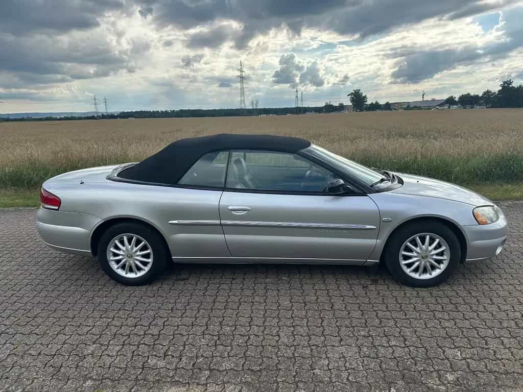Chrysler Sebring Cabrio 2.7 LX Automatik wenig KM 05/2001-photo-5