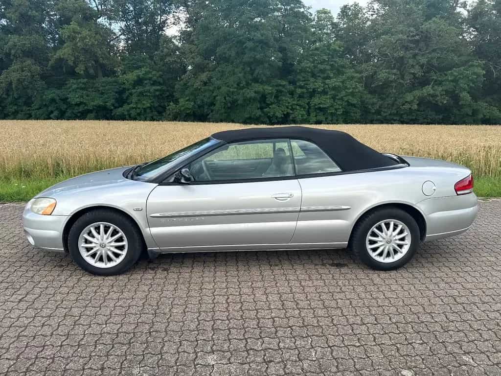 Chrysler Sebring Cabrio 2.7 LX Automatik wenig KM 05/2001-photo-9