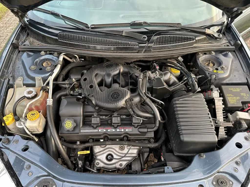 Chrysler Sebring Cabrio 2.7 Automatik TÜV/AU NEU 03/2002-photo-13