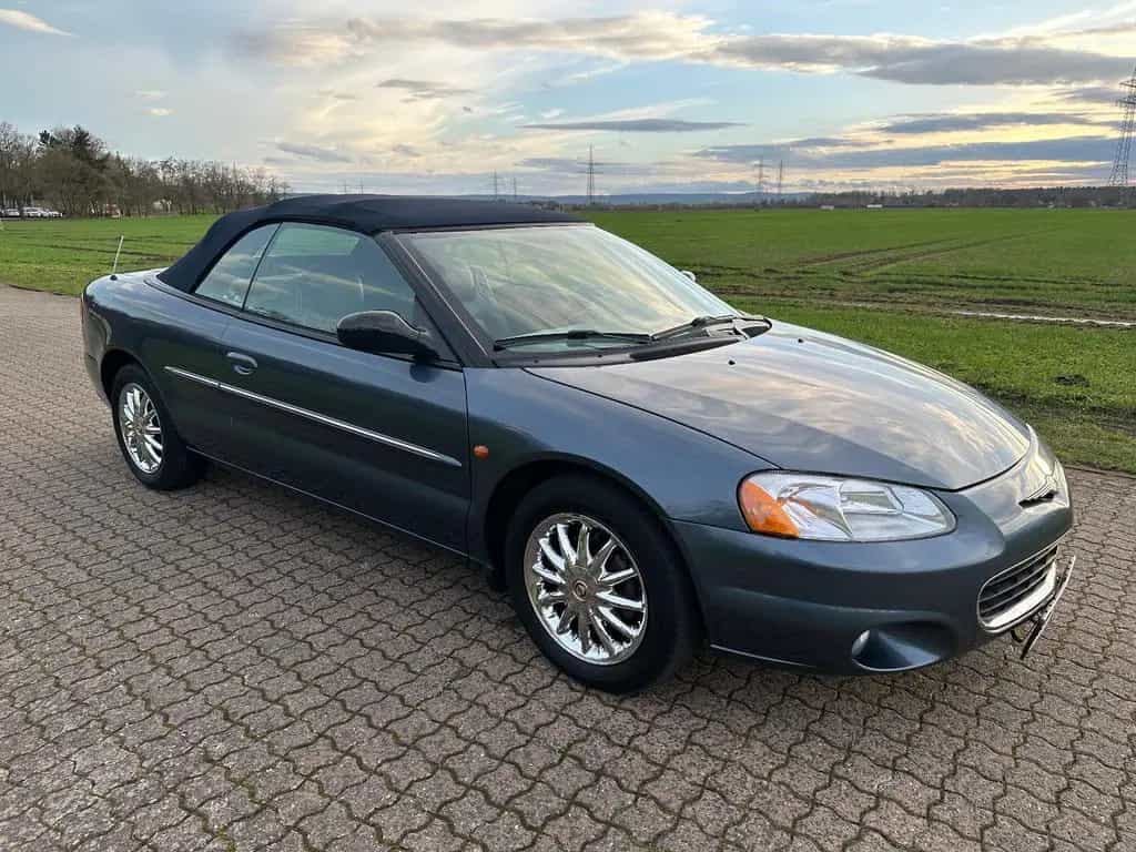 Chrysler Sebring Cabrio 2.7 Automatik TÜV/AU NEU 03/2002-photo-5