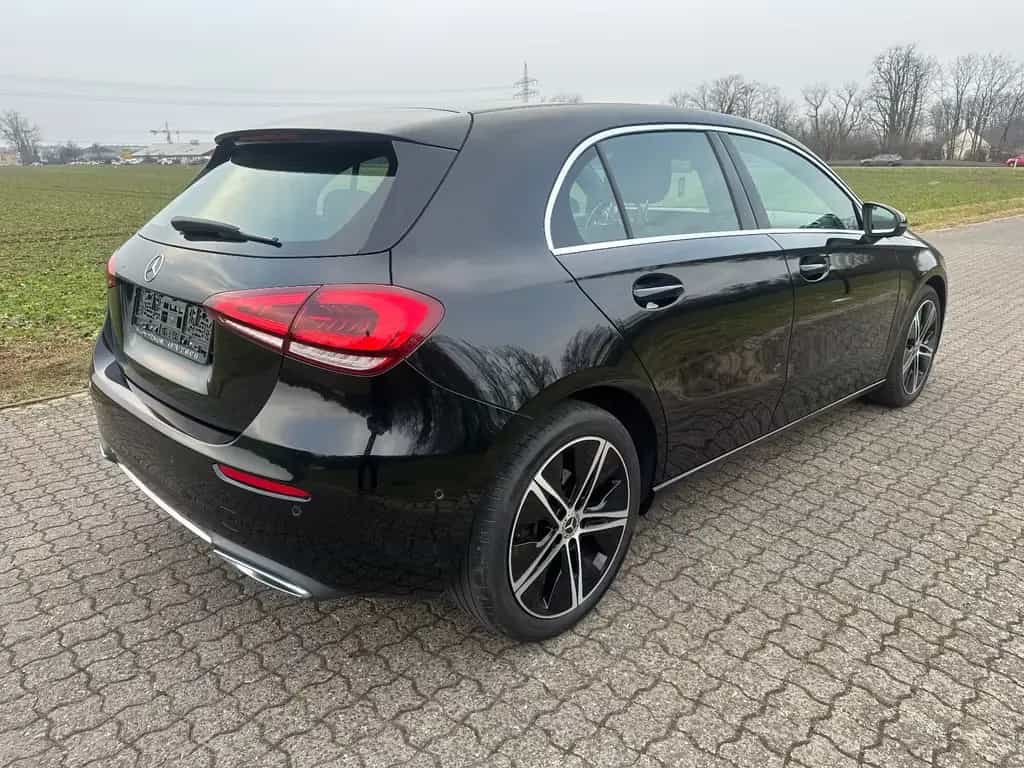 Mercedes-Benz A 200 Progressive Pano Navi Kamera LED 11/2018-photo-6