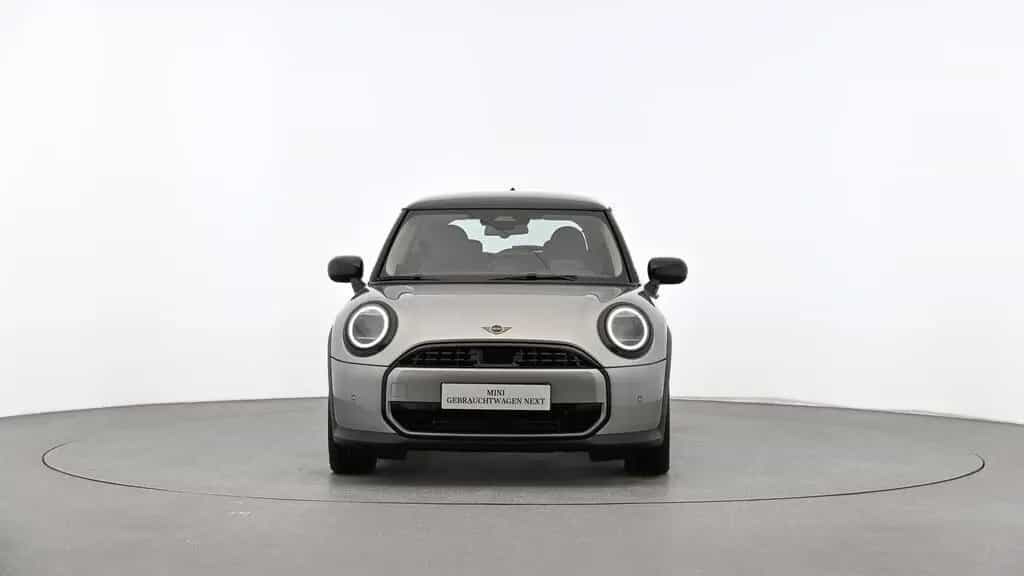 MINI Cooper C 11/2024-photo-2