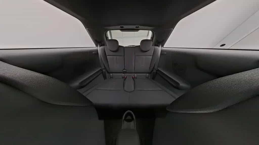 MINI Cooper C 04/2025-photo-13