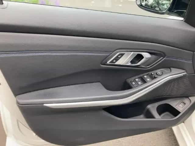 BMW 320 d Touring M-Sport HUD Soundsystem LED ACC El 11/2020-photo-11