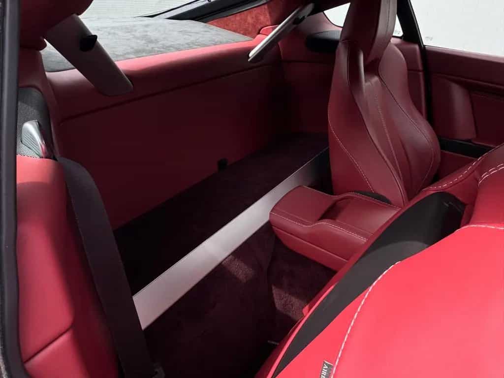 Aston Martin V8 Vantage 4.3l Sportshift Leder Bordeaux 08/2008-photo-20