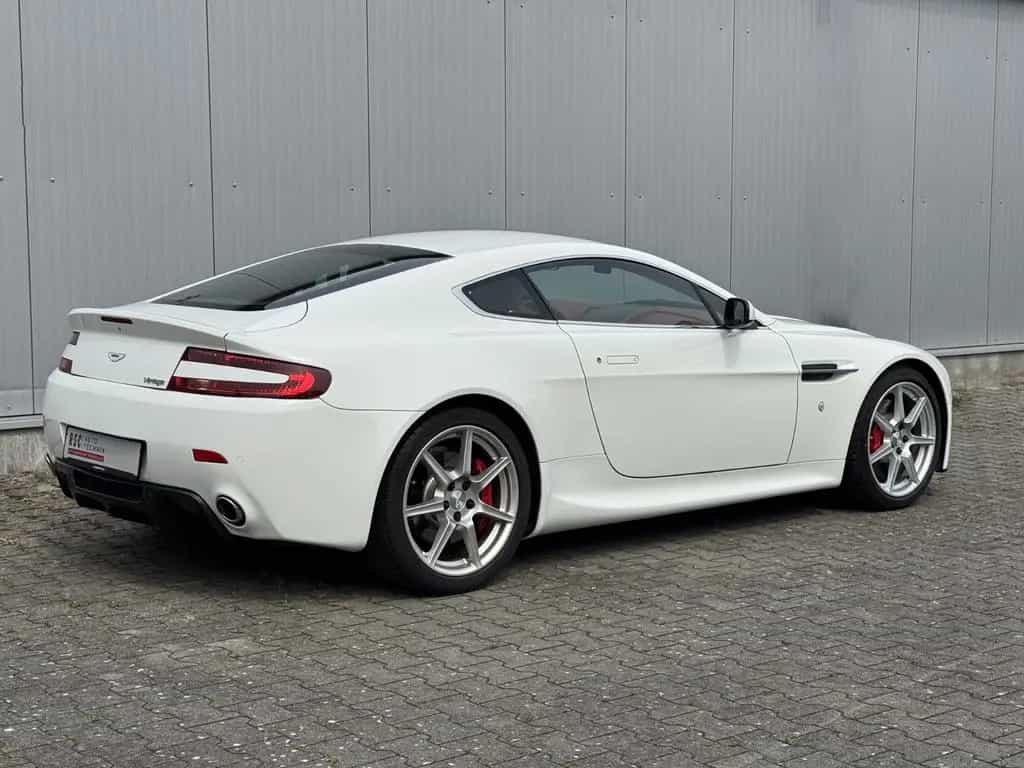 Aston Martin V8 Vantage 4.3l Sportshift Leder Bordeaux 08/2008-photo-4