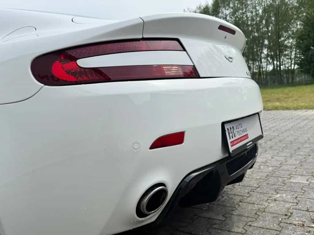 Aston Martin V8 Vantage 4.3l Sportshift Leder Bordeaux 08/2008-photo-6
