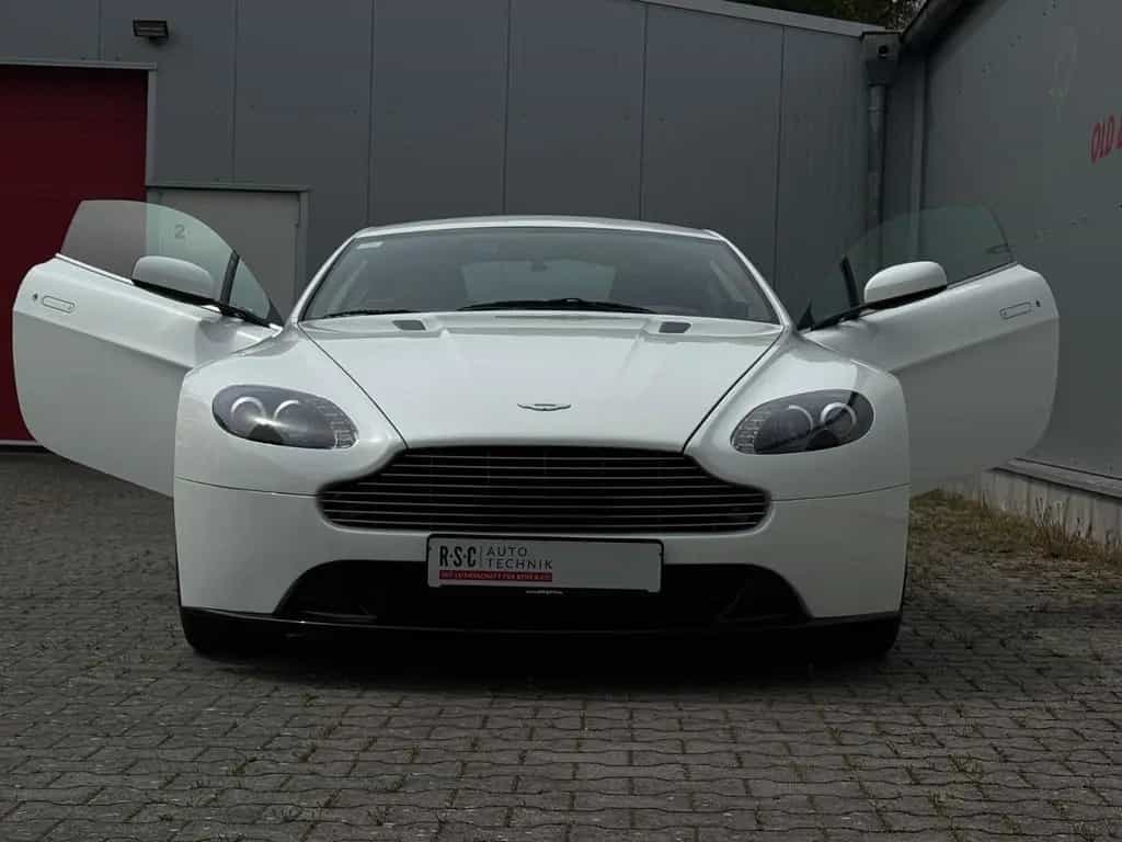 Aston Martin V8 Vantage 4.3l Sportshift Leder Bordeaux 08/2008-photo-9
