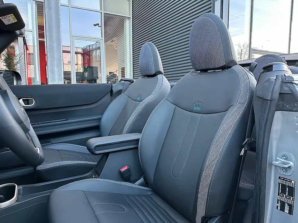 MINI Cooper C Aut. 04/2025-photo-16
