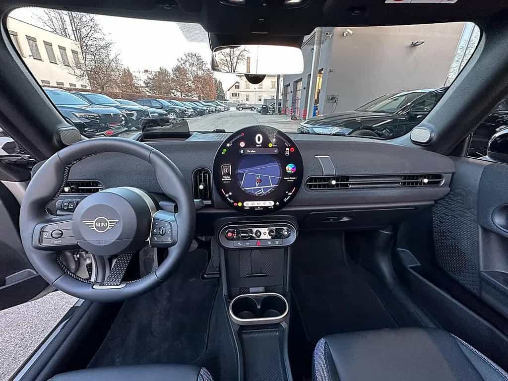 MINI Cooper C Aut. 04/2025-photo-19