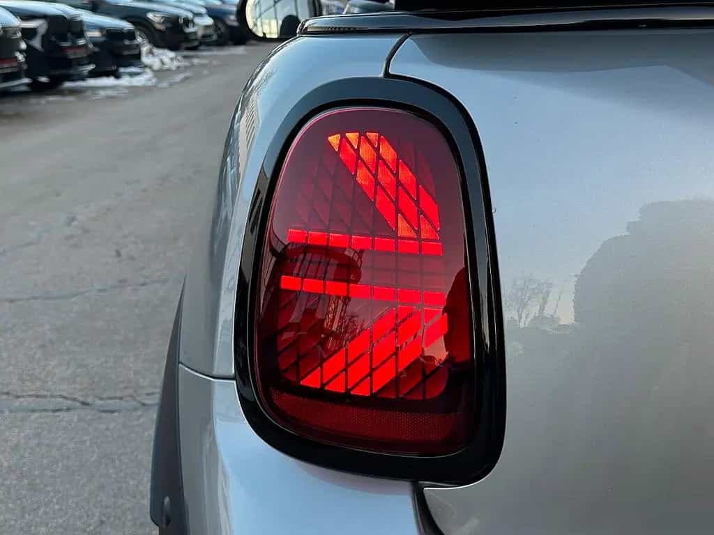 MINI Cooper C Aut. 04/2025-photo-8
