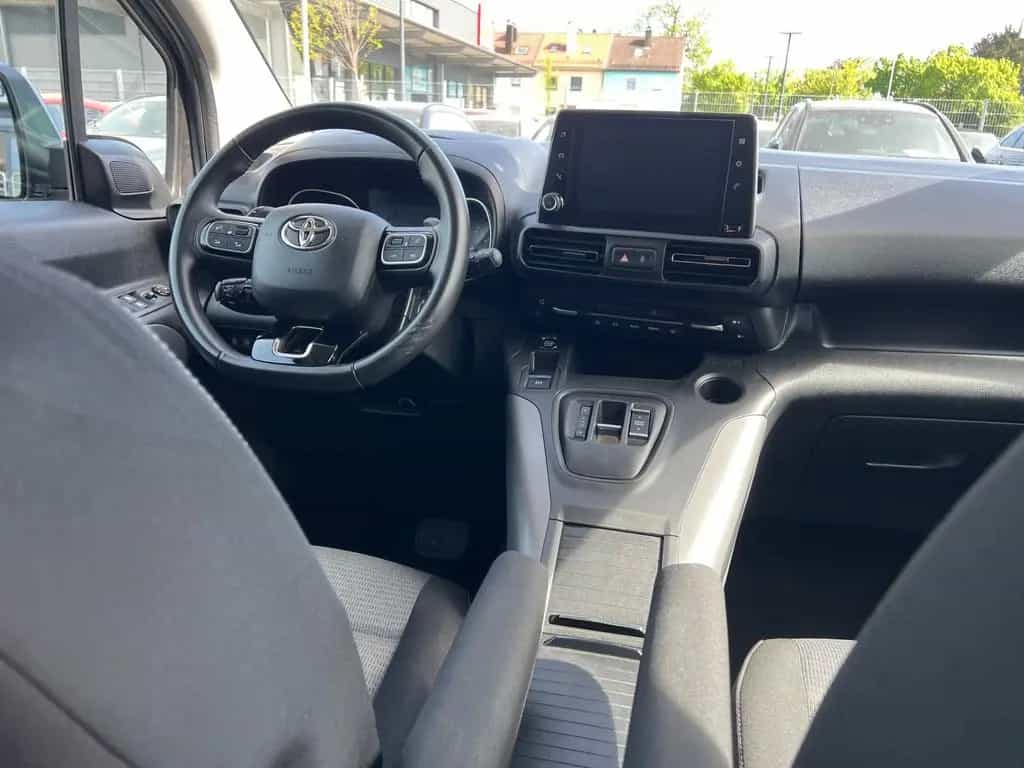 Toyota Proace City Verso L1 Team D S/S 03/2022-photo-12