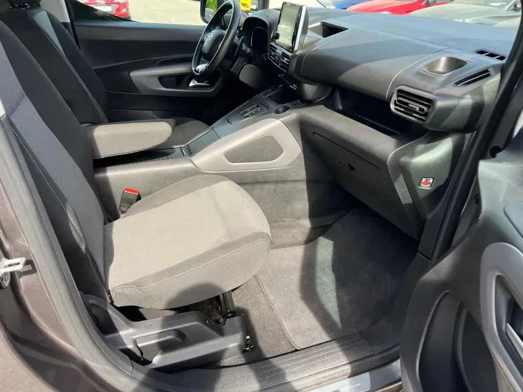 Toyota Proace City Verso L1 Team D S/S 03/2022-photo-14