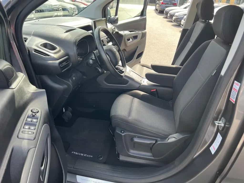 Toyota Proace City Verso L1 Team D S/S 03/2022-photo-16