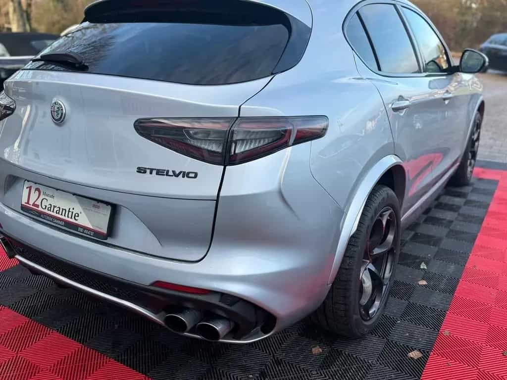 Alfa Romeo Stelvio Quadrifoglio Q4*100 % VOLL*ACC*KAM*CARBO 04/2021-photo-16