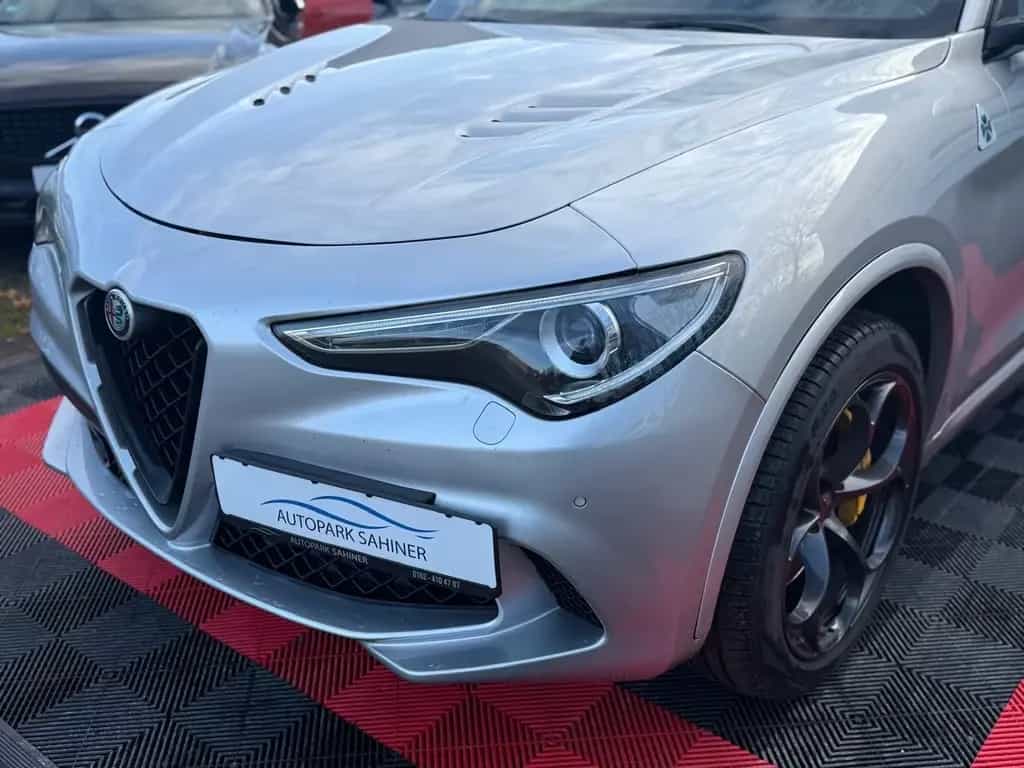 Alfa Romeo Stelvio Quadrifoglio Q4*100 % VOLL*ACC*KAM*CARBO 04/2021-photo-2