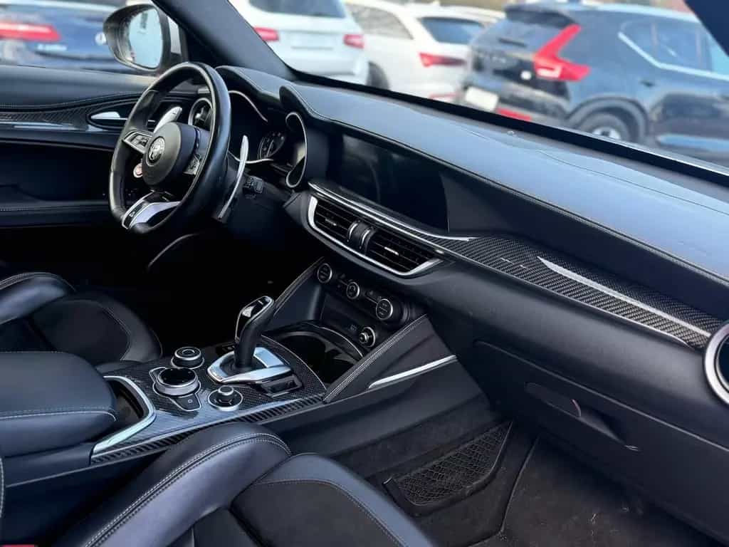 Alfa Romeo Stelvio Quadrifoglio Q4*100 % VOLL*ACC*KAM*CARBO 04/2021-photo-23