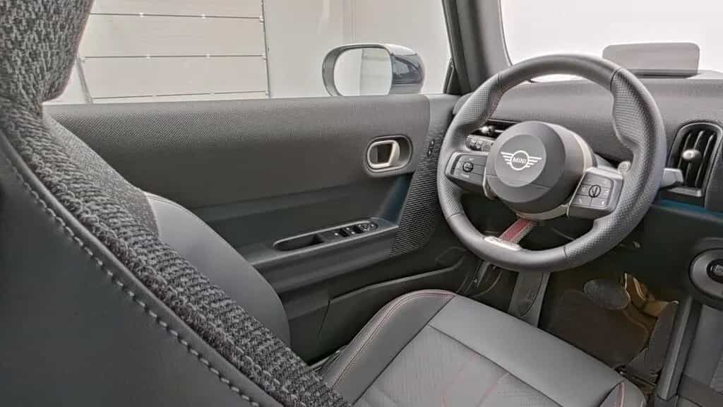 MINI Cooper S Cabrio 03/2025-photo-10