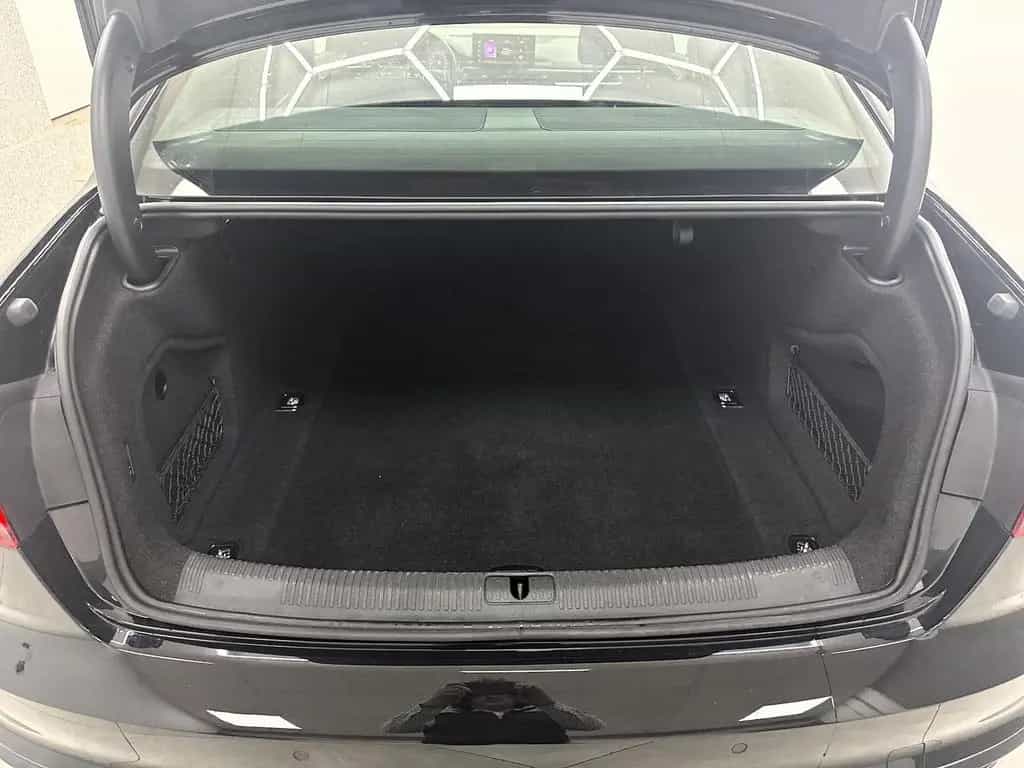 Audi A4 Limousine 40 TDI Quattro AHK Rcam LED Black N 04/2023-photo-19