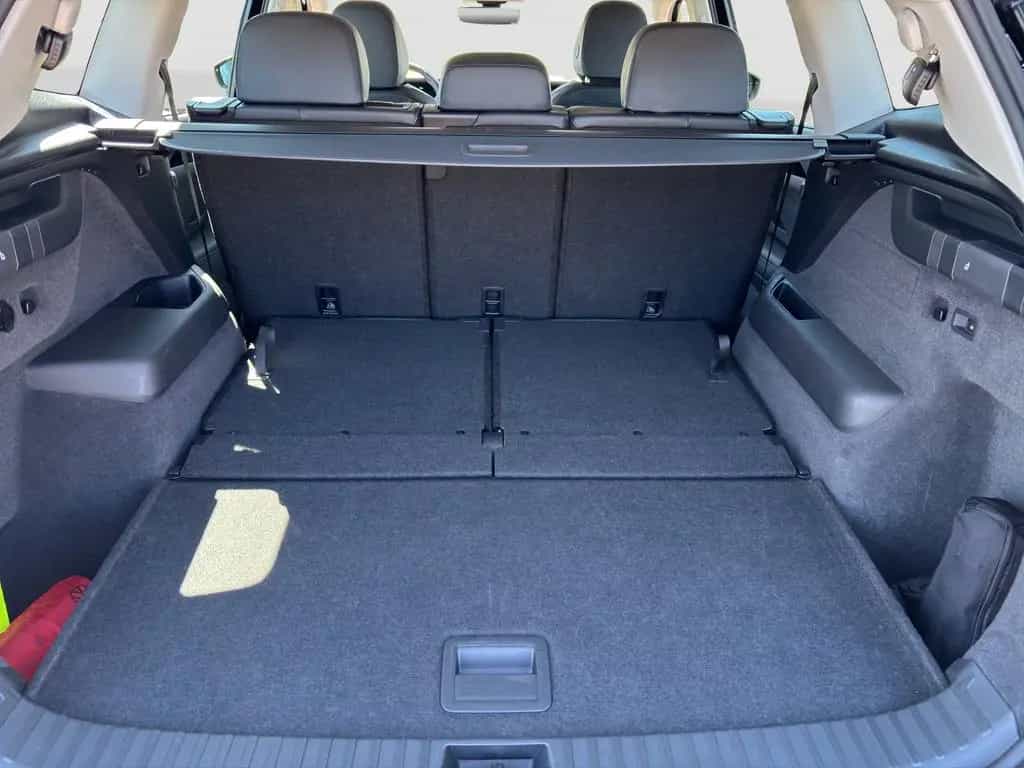 Volkswagen Tayron Life 1.5 eTSI 150 PS DSG AHK NAVI ACC 07/2025-photo-16