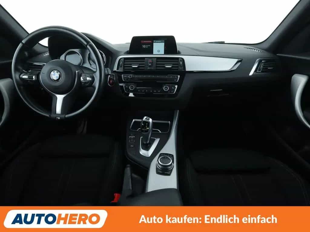 BMW 1 Series 118i Edition M Sport Shadow Aut.*NAVI*LED*TEMPO* 05/2019-photo-11