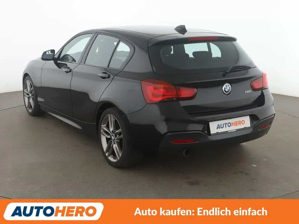BMW 1 Series 118i Edition M Sport Shadow Aut.*NAVI*LED*TEMPO* 05/2019-photo-3