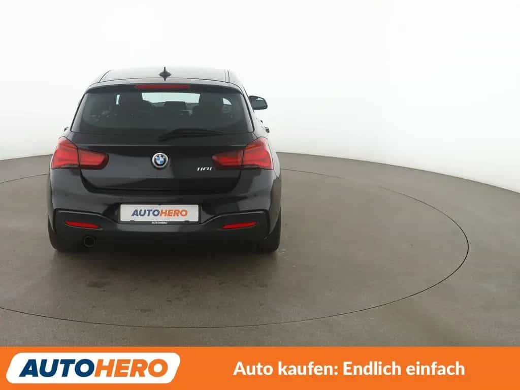 BMW 1 Series 118i Edition M Sport Shadow Aut.*NAVI*LED*TEMPO* 05/2019-photo-4