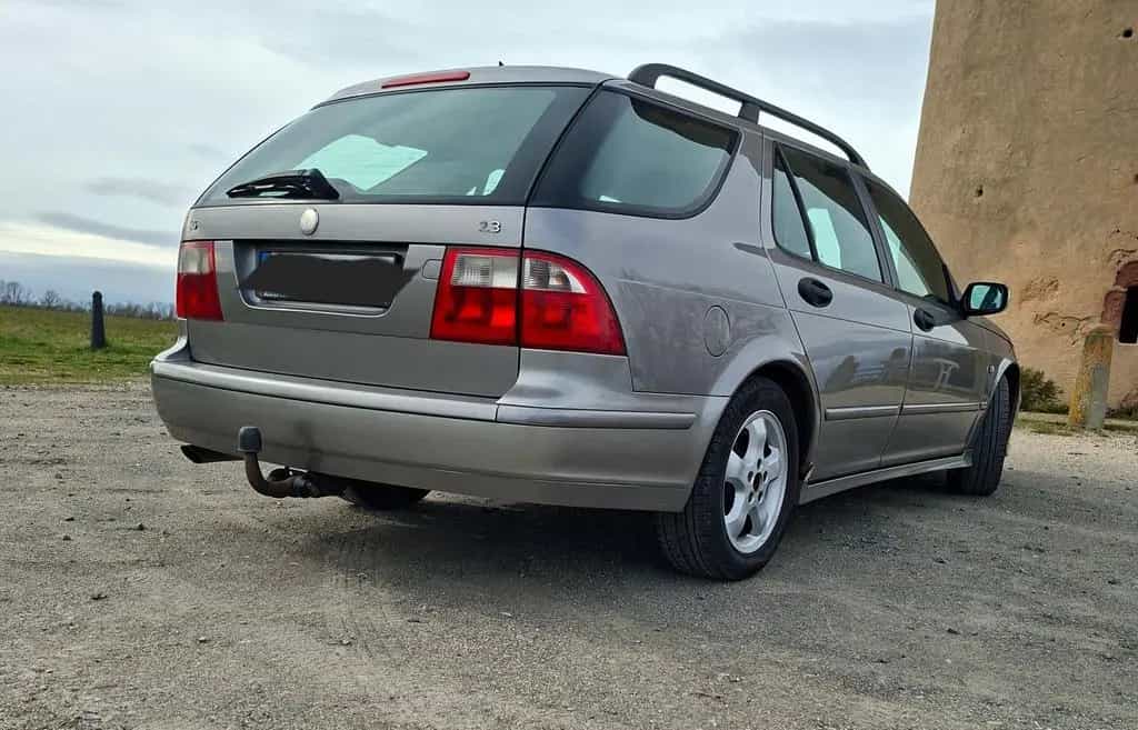 Saab 9-5 2.3t 136kW Sport-Kombi 03/2002-photo-3
