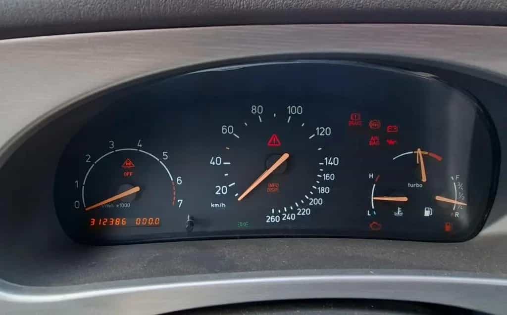 Saab 9-5 2.3t 136kW Sport-Kombi 03/2002-photo-4
