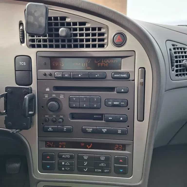 Saab 9-5 2.3t 136kW Sport-Kombi 03/2002-photo-8