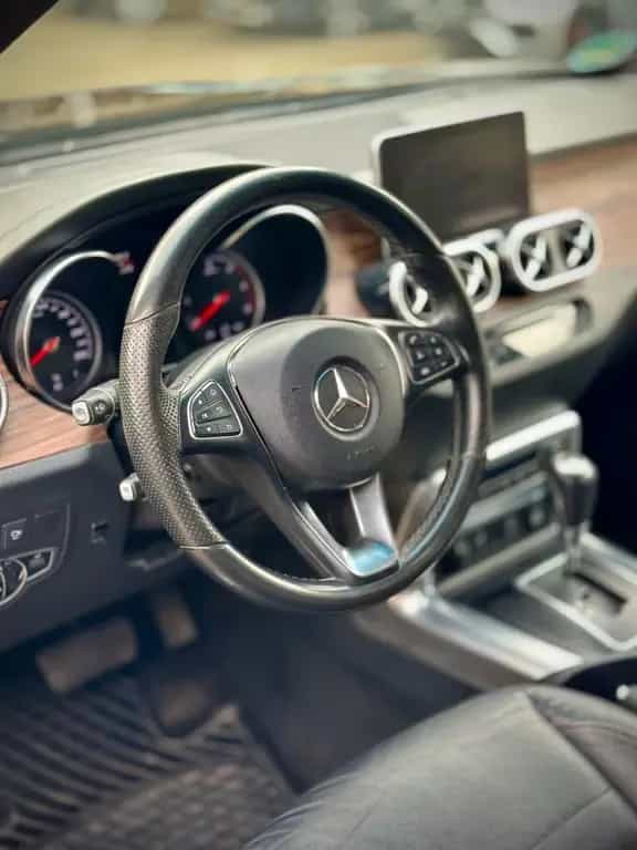 Mercedes-Benz X 250 X250d 4Matic Doppelkabine Edition Power/Delta 01/2018-photo-5